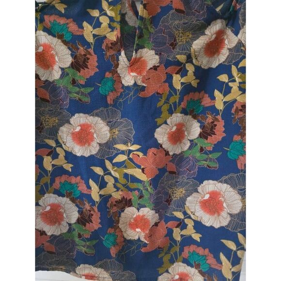 Monteau Los Angeles Top Women’s Size Small Flowy & Feminine Sleeveless Light - Picture 3 of 7